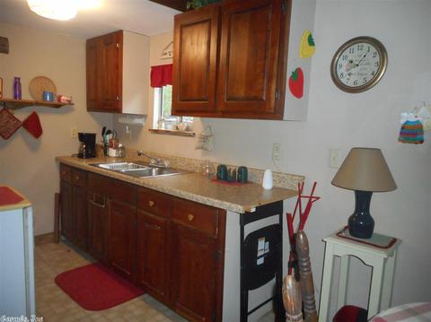 548 Mcintire Ln, Mountain View, AR 72560 photo 4