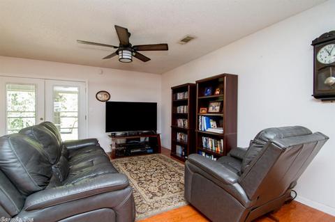 2100 Westerman Dr, Benton, AR 72015 photo 9