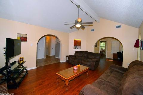 2106 Robinwood Ct, Benton, AR 72015 photo 7