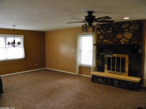 209 Ruby Ln, Horseshoe Bend, AR 72512 photo 5