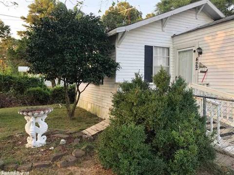 422 Third Ave, Conway, AR 72032 photo 1