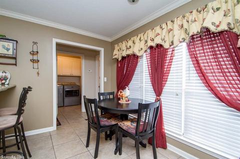 906 Queens Ct, Benton, AR 72019 photo 10