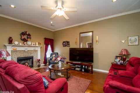 906 Queens Ct, Benton, AR 72019 photo 7