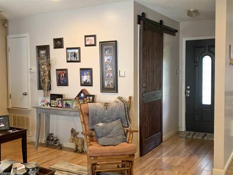 914 Cole, Benton, AR 72015 photo 8