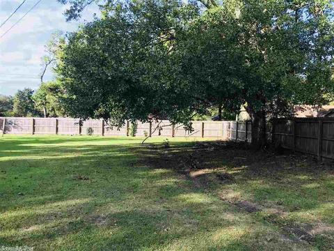203 E Willis St, Monticello, AR 71655 photo 7