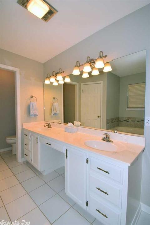874 Heather, Conway, AR 72034 photo 26