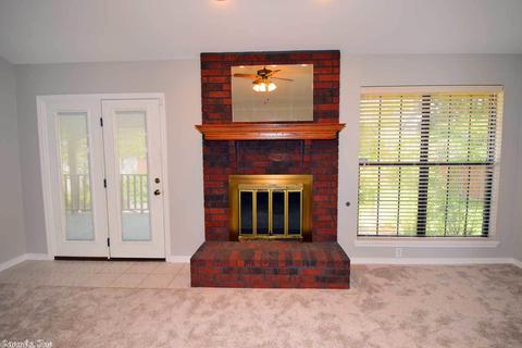 874 Heather, Conway, AR 72034 photo 5