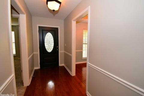 874 Heather, Conway, AR 72034 photo 4