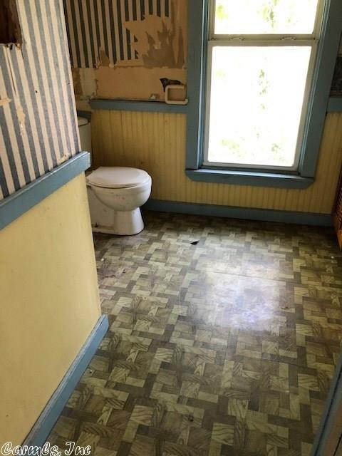 614 W 7th St, Rector, AR 72461 photo 8