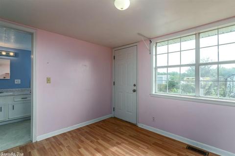 314 W Walnut St, Benton, AR 72015 photo 21