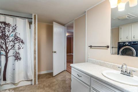 314 W Walnut St, Benton, AR 72015 photo 27