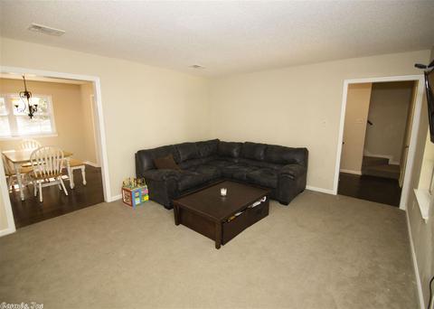 900 Ruth Dr, Bryant, AR 72022 photo 13