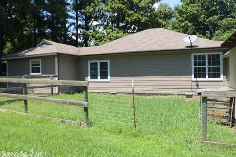 671 Main St, Clinton, AR 72031 photo 3