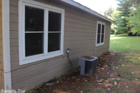 671 Main St, Clinton, AR 72031 photo 4