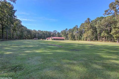 8304 Melanie Ln, Pine Bluff, AR 71603 photo 2