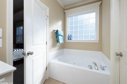 111 Nantucket Loop, Maumelle, AR 72113 photo 21