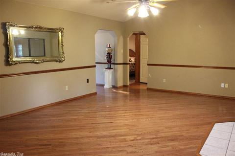 604 Ruth Dr, Bryant, AR 72022 photo 10