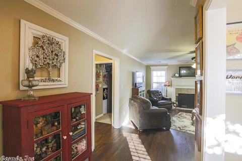 302 Hidden Meadows Dr, Benton, AR 72015 photo 7