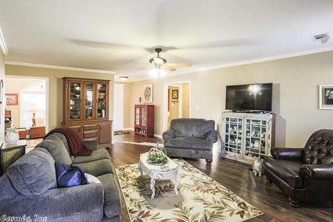 302 Hidden Meadows Dr, Benton, AR 72015 photo 9