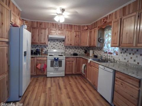 94 S 1st, Ravenden, AR 72459 photo 2