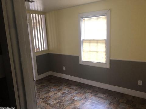 1602 W 27th, Pine Bluff, AR 71603 photo 3