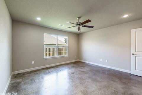 1340 Bobali Gdns, Conway, AR 72034 photo 14