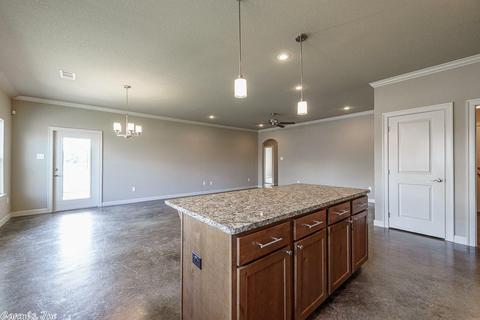 1340 Bobali Gdns, Conway, AR 72034 photo 10
