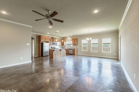 1340 Bobali Gdns, Conway, AR 72034 photo 4