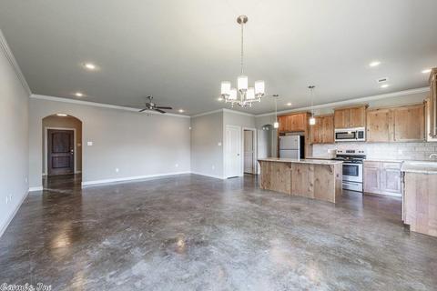 1340 Bobali Gdns, Conway, AR 72034 photo 5