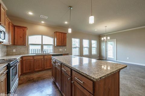 1340 Bobali Gdns, Conway, AR 72034 photo 9