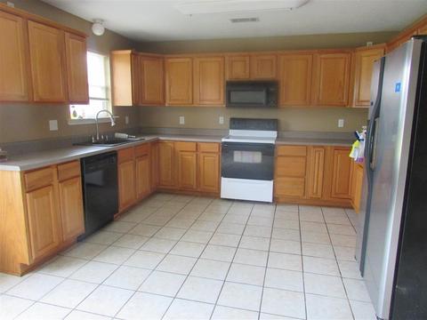 604 Sherry Dr, Beebe, AR 72012 photo 5