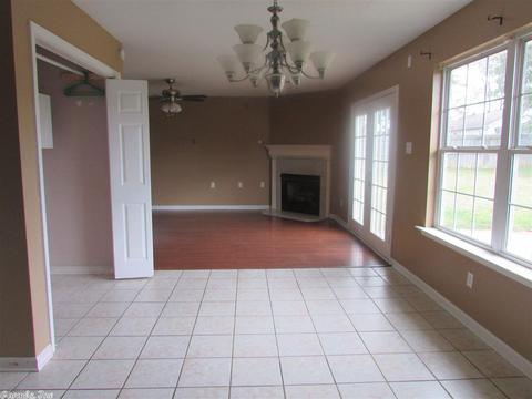 604 Sherry Dr, Beebe, AR 72012 photo 6