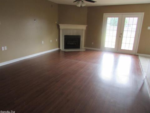 604 Sherry Dr, Beebe, AR 72012 photo 4