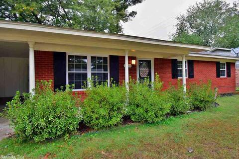 1303 Hillcrest Dr, Conway, AR 72034 photo 3