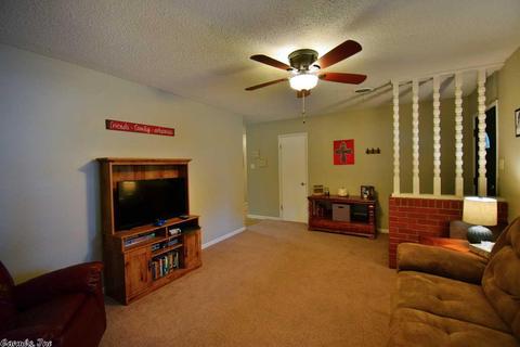 1303 Hillcrest Dr, Conway, AR 72034 photo 7