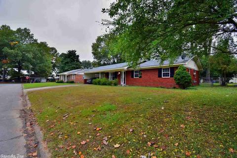 1303 Hillcrest Dr, Conway, AR 72034 photo 4