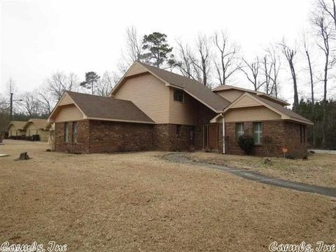 8013 N Pinewood, Pine Bluff, AR 71603 photo 1