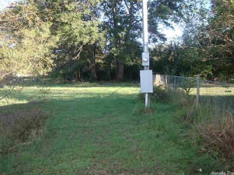 103 Lynn St, Mcrae, AR 72102 photo 2