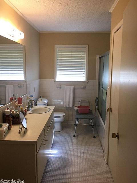 2304 N Sheraton Dr, Pine Bluff, AR 71603 photo 7
