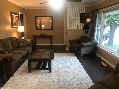 1134 Toler, Malvern, AR 72104 photo 3