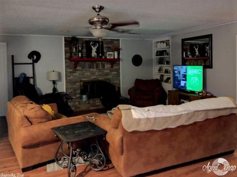 303 Branch St, Lonoke, AR 72086 photo 8