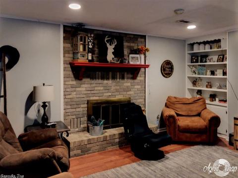 303 Branch St, Lonoke, AR 72086 photo 7