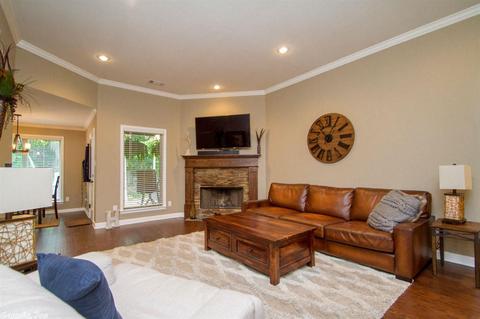 5704 Heritage Hts, Benton, AR 72019 photo 3