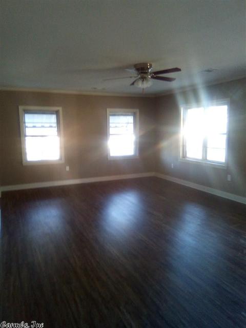 609 W Center St, Beebe, AR 72012 photo 6