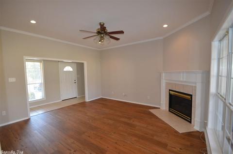 212 Brookside Dr, Bryant, AR 72022 photo 3