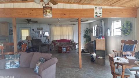 2424 E Highway 330, Clinton, AR 72031 photo 3