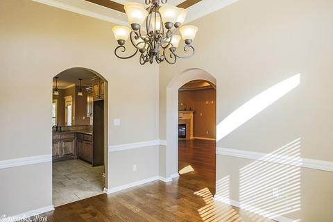 516 Grant Dr, Bryant, AR 72022 photo 5