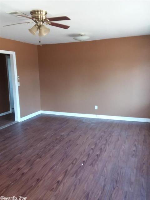 303 E College St, Beebe, AR 72012 photo 6