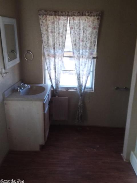 303 E College St, Beebe, AR 72012 photo 11
