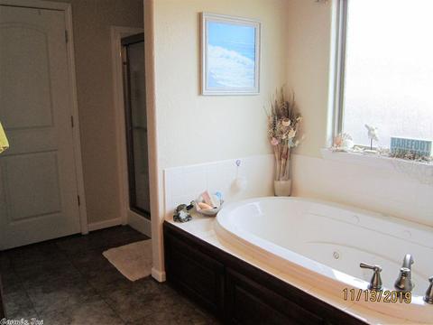 104 Robert Ln, Monticello, AR 71655 photo 14